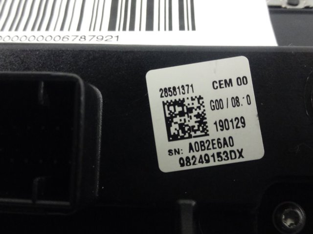 Блок кнопок центральної консолі 98106118DX Peugeot/Citroen