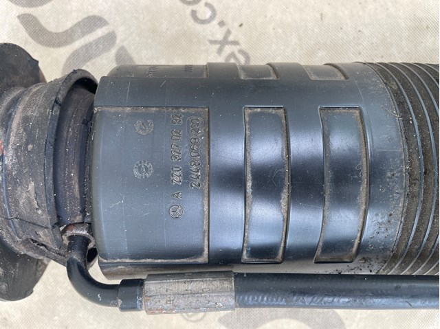 A2203208213 Mercedes Амортизатор передньої підвіски