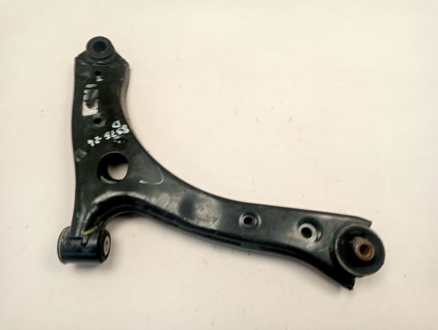 Купити KK313A052AE Ford Важіль передньої підвіски нижній, правий