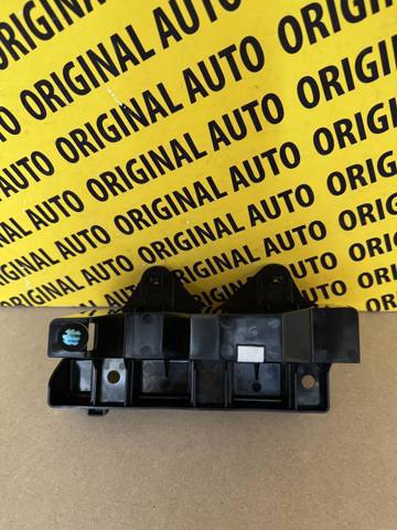 Купити KMV651U30B Mazda 