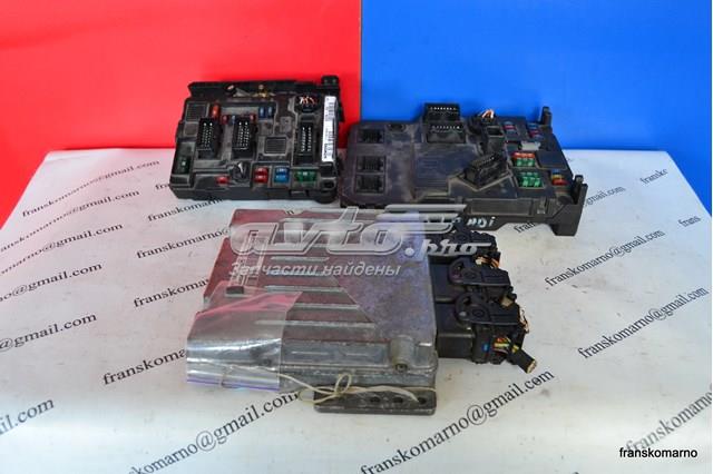 Блок запобіжників 9649627780 Peugeot/Citroen