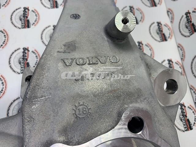 Купити 31476879 Volvo Кулак поворотний передній правий
