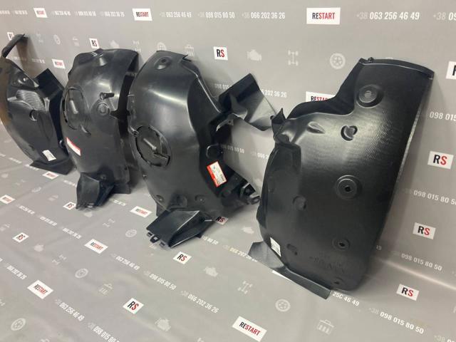 Купити 60U1102E Polcar Права блок фара
