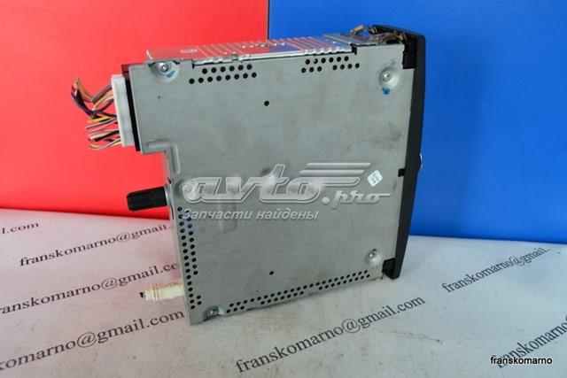 Магнітола (радіо AM/FM) Renault (RVI) 281155748R ціна, від 111.74 USD