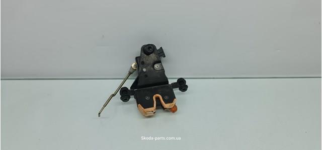  VAG 1U6827501C ціна, від 13.89 USD