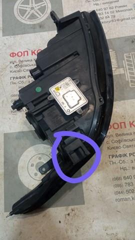 Купити LR090462 Land Rover Основна фара в зборі ліва