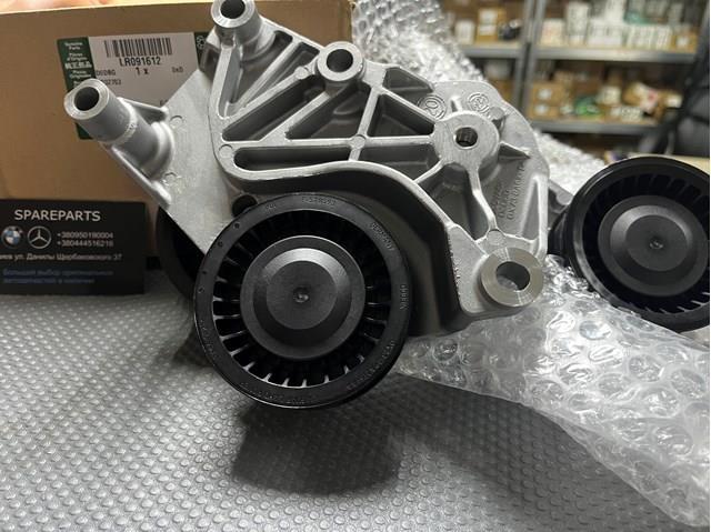 Купити LR091612 Land Rover Натягувач приводного ременя