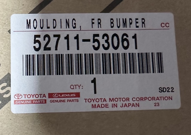 Молдинг решітки радіатора 5271153061 Toyota