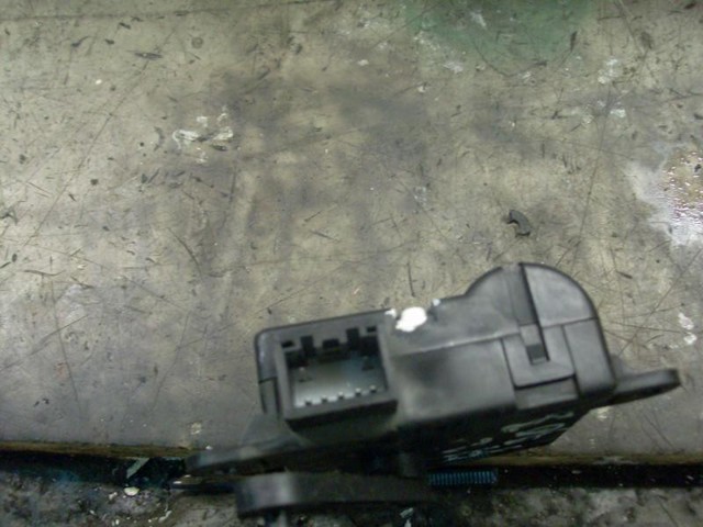  Hyundai/Kia D332AKYAA ціна, від 12.67 USD