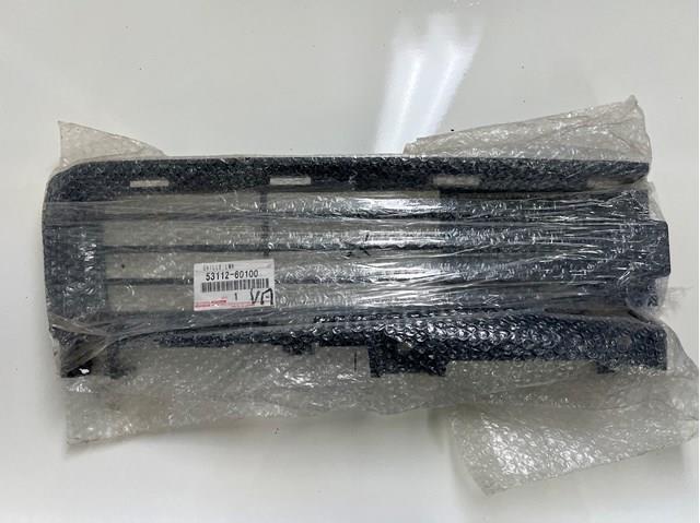 5311260100 Toyota Решітка радіатора права
