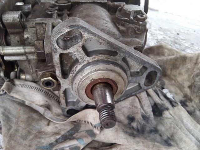 Насос паливний високого тиску Bosch 0460494044 ціна, від 76.01 USD