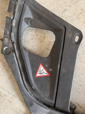 Купити 10627110 BMW Захисна решітка радіатора