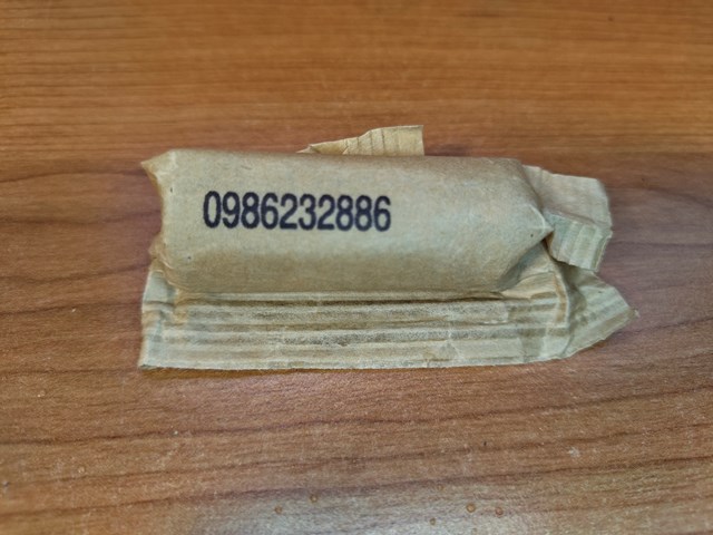 Купити 0100501 Mahle Original Поршень в комплекті на 1 циліндр, 2-й ремонт (+0,50)