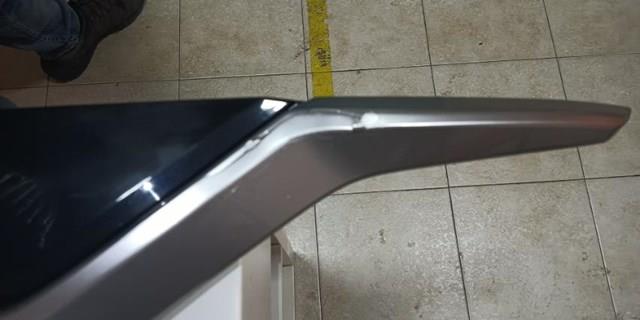 7680142240 Toyota Накладка на кришку багажника