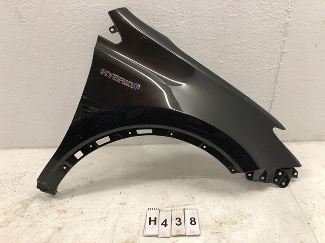 538110R120 Toyota Крило переднє праве