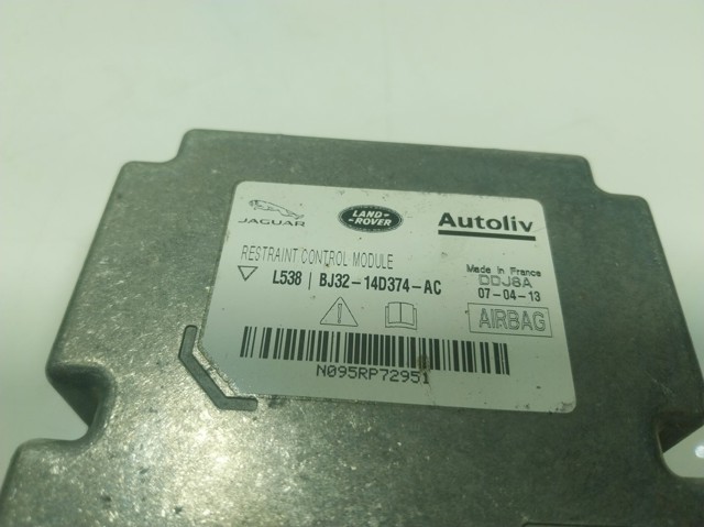  Land Rover LR028871 ціна, від 77.12 USD