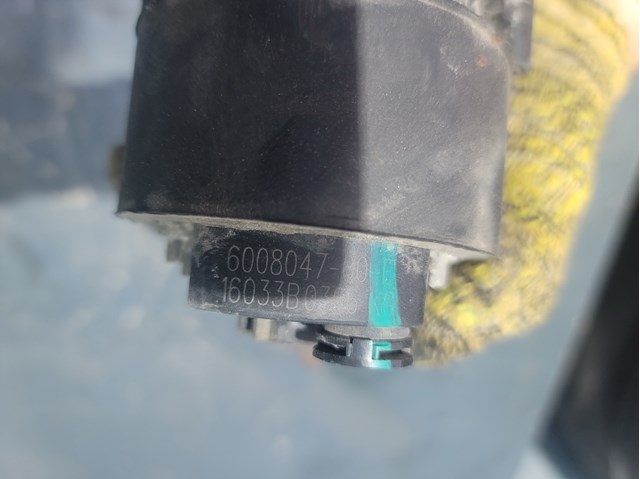  600804700E Tesla