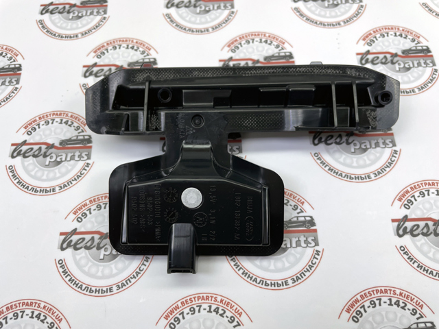 Купити LR129714 Land Rover 