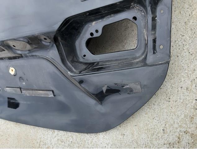 Купити 6440102A31 Toyota Кришка багажника