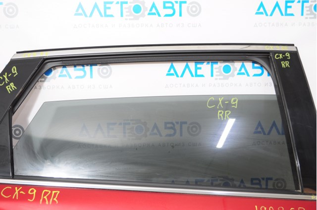Скло задньої двері правої GS4431D304 XYG