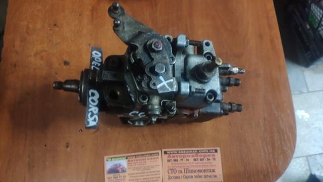 0460494229 Bosch Насос паливний високого тиску (ПНВТ)