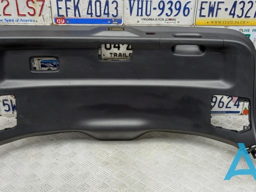 TK4868960F02 Mazda Пластик п'ятих дверей
