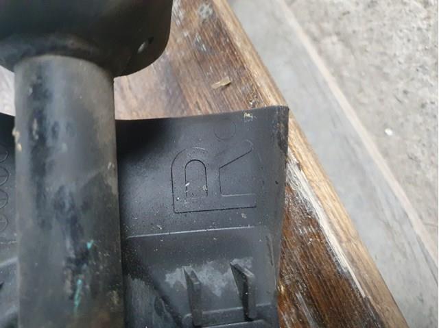 Купити KB7W28500 Mazda Важіль задньої підвіски поперечний, правий