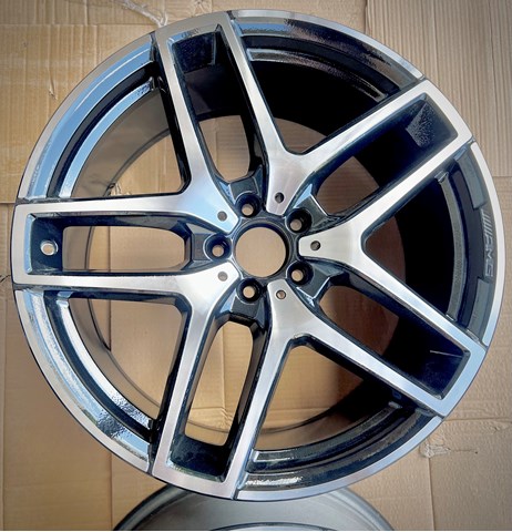 Купити A2924012900 Mercedes 