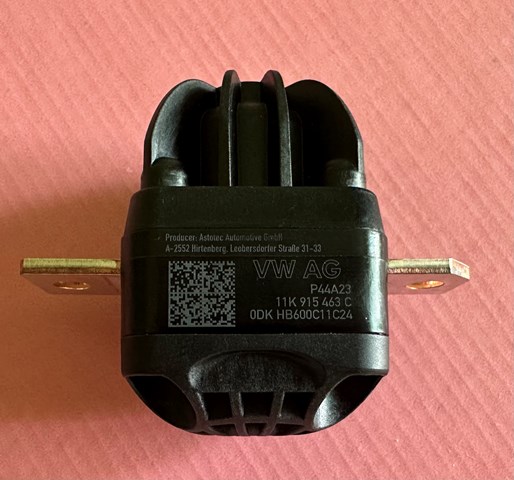 Піропатрон основної батареї VAG 11K915463C ціна, від 71.34 USD