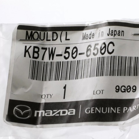 KB7W50650C Mazda Молдинг передніх лівих дверей