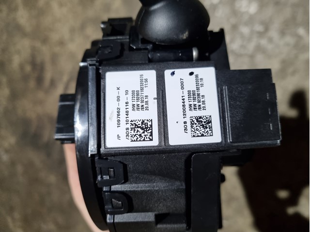  Tesla 109766200K ціна, від 63.34 USD
