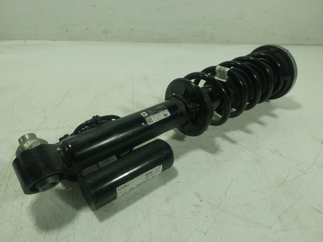 37106878103 BMW 