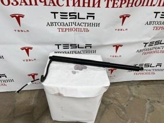 Амортизатор двері задньої Tesla Motors 150060100A ціна, від 76.02 USD