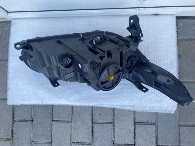 Купити LR057278 Land Rover Фари