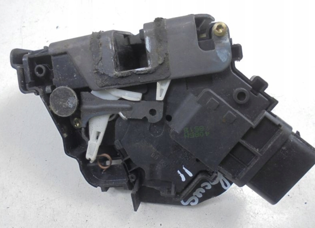  Ford 3M5AR21812AJ ціна, від 25.40 USD