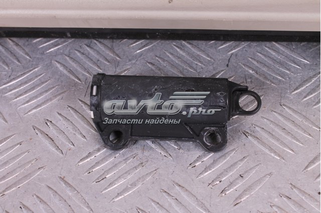  Subaru 66123FG010 ціна, від 13.18 USD