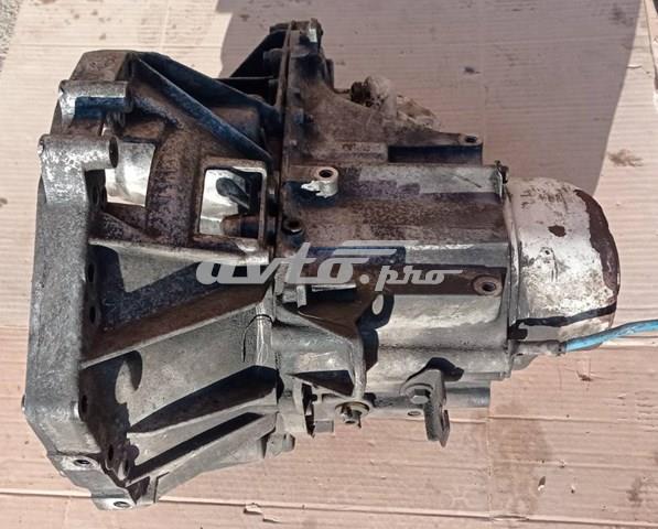 Купити 8251410 Volvo 