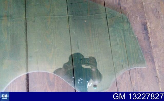 13227827 General Motors Скло передніх дверей, правих
