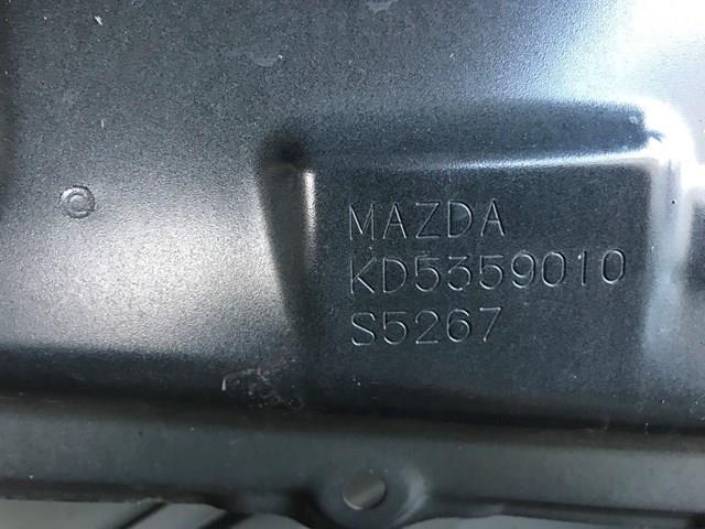 Двері передні ліві KDY35902XK Mazda