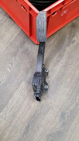 LR027136 Land Rover 