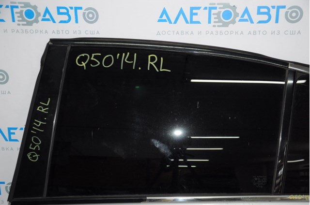 Скло задньої двері лівої 823016HE0A Nissan/Infiniti