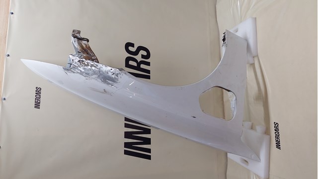 Купити 4J3821104 VAG Крила