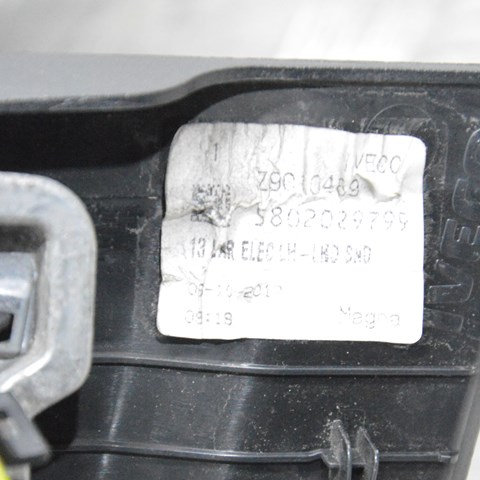 Купити 5802029799 Iveco Бічне дзеркало заднього виду ліве