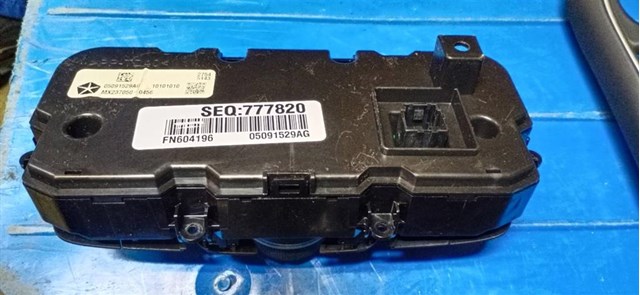 05091529AG Chrysler 