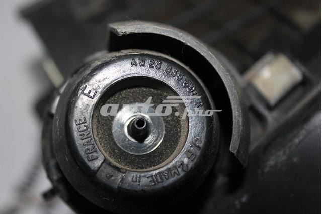 23835698R VAG 
