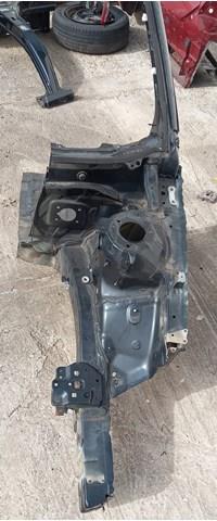 5370206210 Toyota Панель бризковика (лонжерона) моторного відсіку, ліва