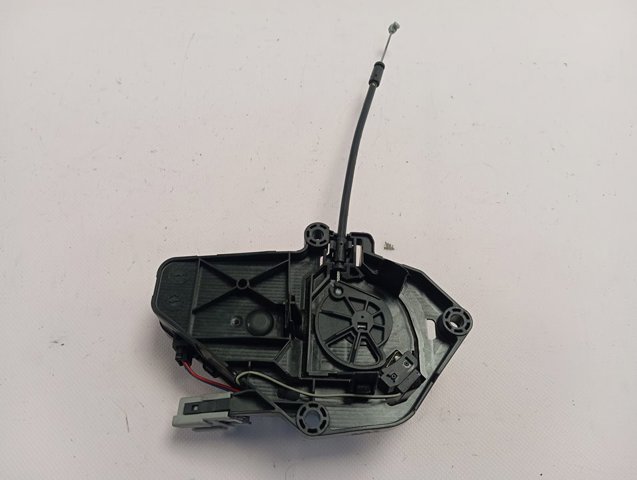 Купити 30784562 Volvo Замок 3/5-х дверей, задній