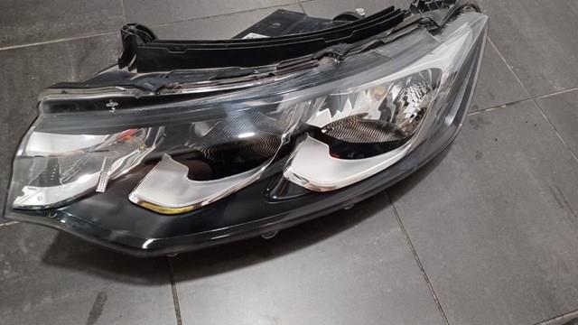 Фара Peugeot/Citroen 9817298480