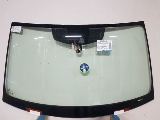 Автоскло Sekurit 6736ACDCMVZ6B ціна, від 275.30 USD