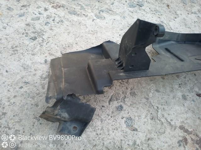 2257673 Ford Повітропровід (дефлектор) радіатора, правий